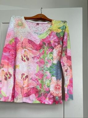 Floral V-Neck Long Sleeve Top in Pink Multi